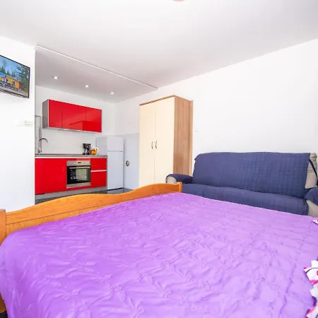 Apartamento Vinka-5 By Interhome Trogir