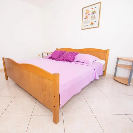 Apartmán Vinka-5 By Interhome